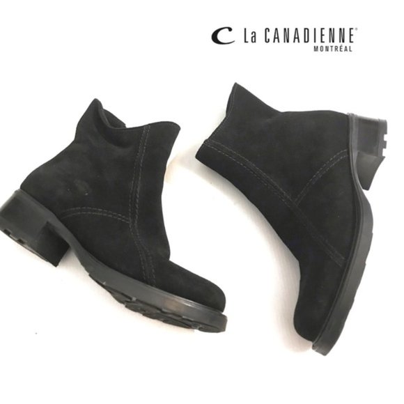 La CANADIENNE Shoes - La Canadienne Suede zip ankle booties Sz 6